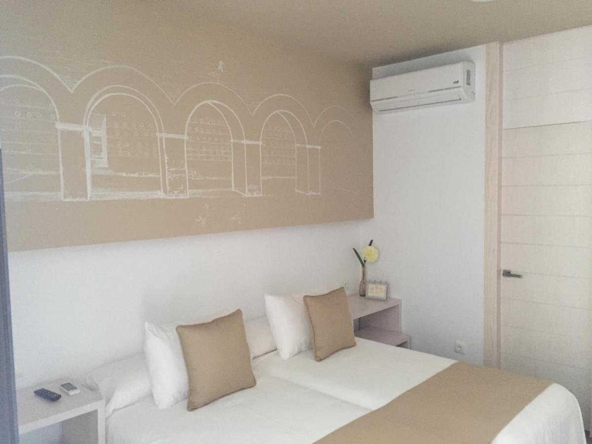 La Pasajera Hostal Boutique โกนิล เด ลาฟรอนเตรา ภายนอก รูปภาพ