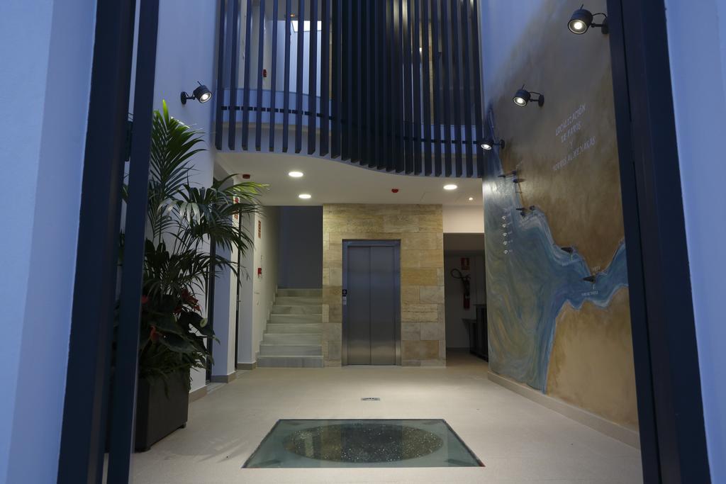 La Pasajera Hostal Boutique โกนิล เด ลาฟรอนเตรา ภายนอก รูปภาพ