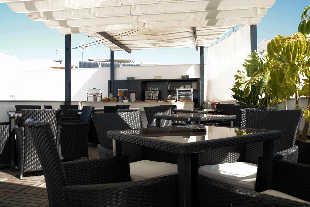 La Pasajera Hostal Boutique โกนิล เด ลาฟรอนเตรา ภายนอก รูปภาพ