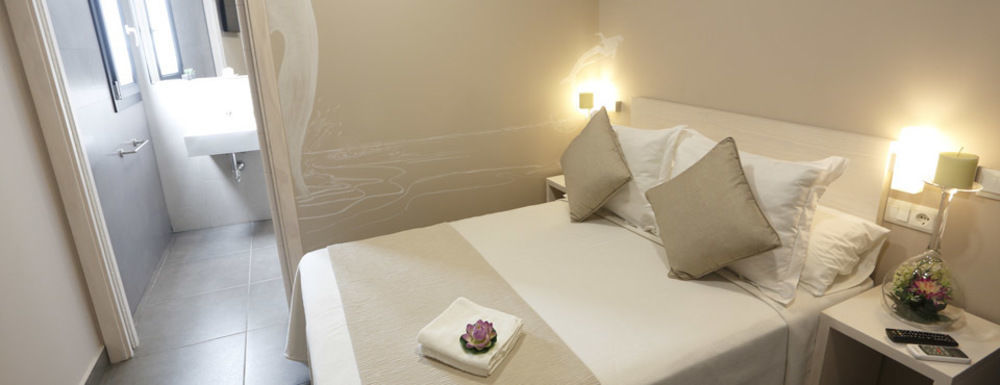 La Pasajera Hostal Boutique โกนิล เด ลาฟรอนเตรา ภายนอก รูปภาพ